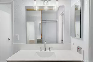 5585 E Pacific Coast Hwy, Long Beach, CA 90804 - Photo 16