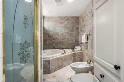 3118 W Aliso Pl, Anaheim, CA 92804 - Photo 32