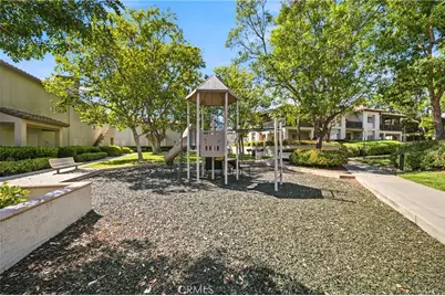 138 Via Contento, Rancho Santa Margarita, CA 92688 - Photo 32