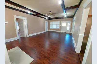 530 S Broadway, Santa Ana, CA 92701 - Photo 16