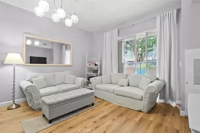 488 E Ocean Boulevard #105, Long Beach, CA 90802 - Photo 2