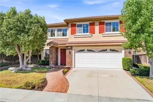 81 Linhaven, Irvine, CA 92602 - Photo 2