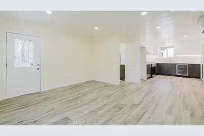 9863 Houghton Avenue, Santa Fe Springs, CA 90670 - Photo 6