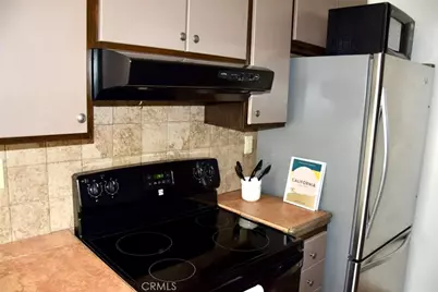 10757 Hortense #304, Toluca Lake, CA 91602 - Photo 18