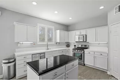 6713 Leanne, Mira Loma, CA 91752 - Photo 8
