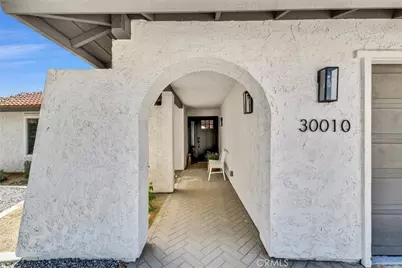 30010 Gulf Stream, Canyon Lake, CA 92587 - Photo 2