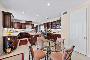 7801 E Bridgewood Dr, Anaheim Hills, CA 92808 - Photo 30