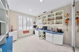 7801 E Bridgewood Dr, Anaheim Hills, CA 92808 - Photo 22