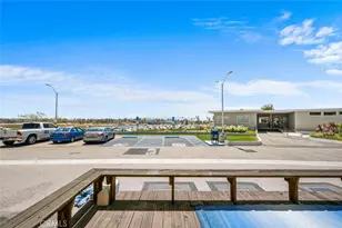 6231 E Marina View Dr, Long Beach, CA 90803 - Photo 12
