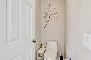9445 Allison, Cypress, CA 90630 - Photo 20