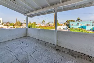 1226 Meadowbrook Ave, Los Angeles, CA 90019 - Photo 24