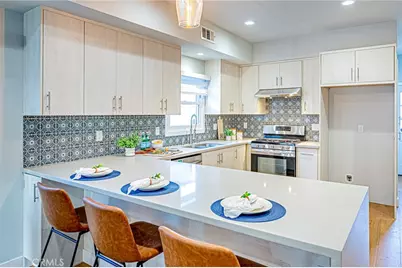 1226 Meadowbrook Avenue, Los Angeles, CA 90019 - Photo 8