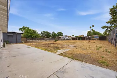 623 S Mistletoe, San Jacinto, CA 92583 - Photo 16