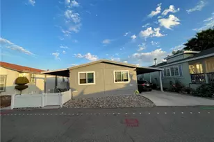2 Palm, Anaheim, CA 92801 - Photo 1