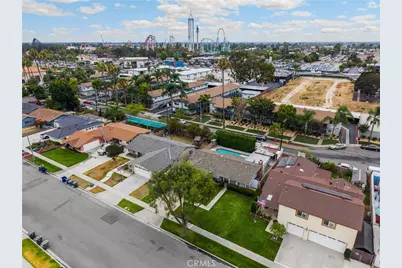 7855 Gardenia Drive, Buena Park, CA 90620 - Photo 8
