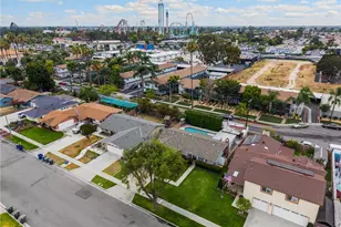 7855 Gardenia Dr, Buena Park, CA 90620 - Photo 8