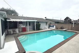 7855 Gardenia Dr, Buena Park, CA 90620 - Photo 2