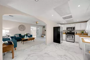 7855 Gardenia Dr, Buena Park, CA 90620 - Photo 18