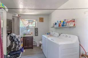 10410 Live Oak, Cherry Valley, CA 92223 - Photo 54