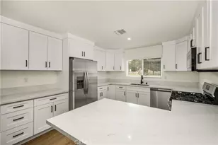 12408 Archwood, North Hollywood, CA 91606 - Photo 14