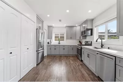 3329 N Los Coyotes Diagonal, Long Beach, CA 90808 - Photo 12