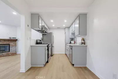 9542 Mayne #G, Bellflower, CA 90706 - Photo 8