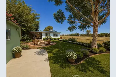 16736 Joy Street, Lake Elsinore, CA 92530 - Photo 2