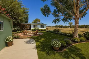 16736 Joy St, Lake Elsinore, CA 92530 - Photo 2