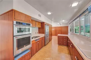 574 S Chaparro, Covina, CA 91724 - Photo 10