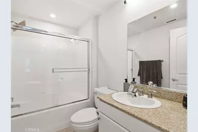 838 Pine #215, Long Beach, CA 90813 - Photo 16