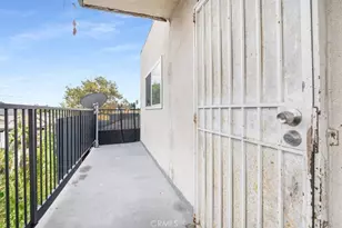 608 E Central Ave, Santa Ana, CA 92707 - Photo 16