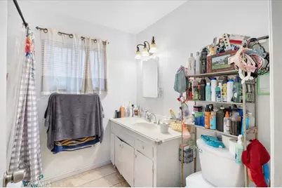 608 E Central Avenue, Santa Ana, CA 92707 - Photo 42
