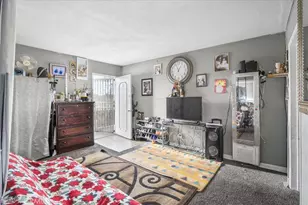 608 E Central Ave, Santa Ana, CA 92707 - Photo 18