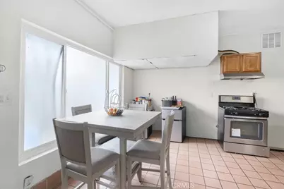 608 E Central Avenue, Santa Ana, CA 92707 - Photo 12