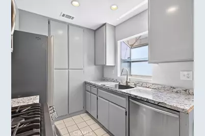 1418 E Florida Street #2, Long Beach, CA 90802 - Photo 8