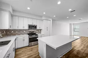 575 S Mosaic, Anaheim, CA 92805 - Photo 18