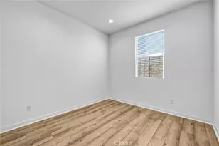 575 S Mosaic, Anaheim, CA 92805 - Photo 32