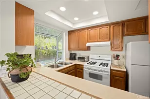 4678 Lakeview, Yorba Linda, CA 92886 - Photo 4