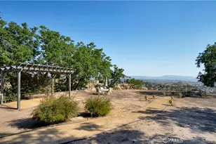7204 Leedom Dr, Highland, CA 92346 - Photo 56