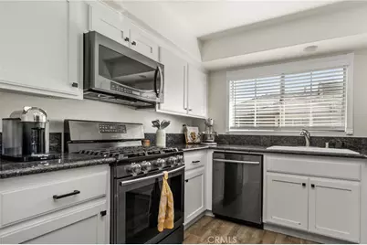 8131 E Oak Ridge, Anaheim, CA 92808 - Photo 12
