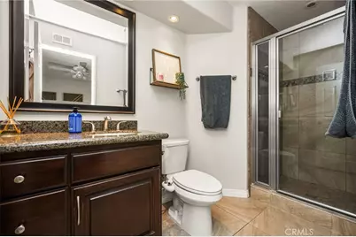 8131 E Oak Ridge, Anaheim, CA 92808 - Photo 18