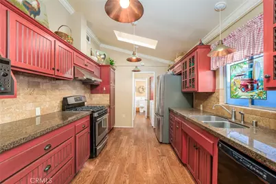 209 Ruby, Newport Beach, CA 92662 - Photo 14