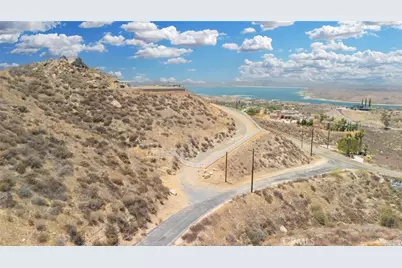 20825 Lakemount Court, Perris, CA 92570 - Photo 4