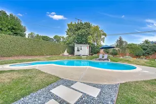 156 S Country Club Rd, Glendora, CA 91741 - Photo 38