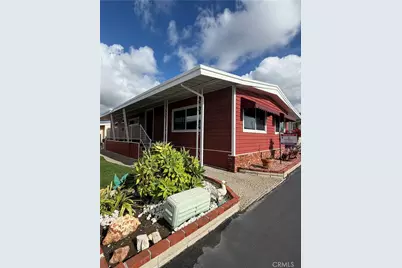 19251 Brookhurst Street #95, Huntington Beach, CA 92646 - Photo 2