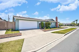 393 N Clinton, Orange, CA 92867 - Photo 4