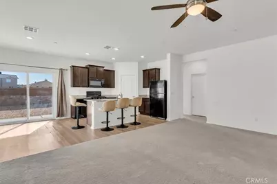 16604 Desert Lily, Victorville, CA 92394 - Photo 8