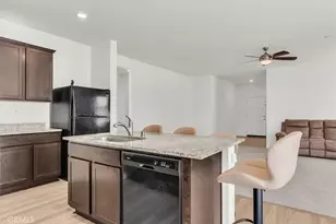 16604 Desert Lily, Victorville, CA 92394 - Photo 10