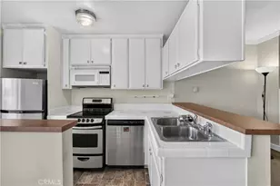 6151 Orange Street, Los Angeles, CA 90048 - Photo 12
