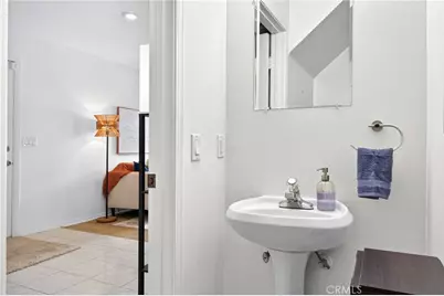 2529 California Avenue, Signal Hill, CA 90755 - Photo 12